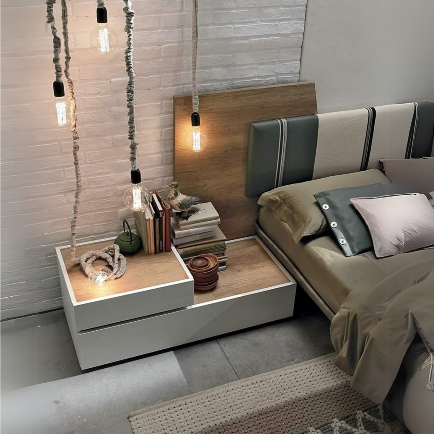 Oravi Side Tables