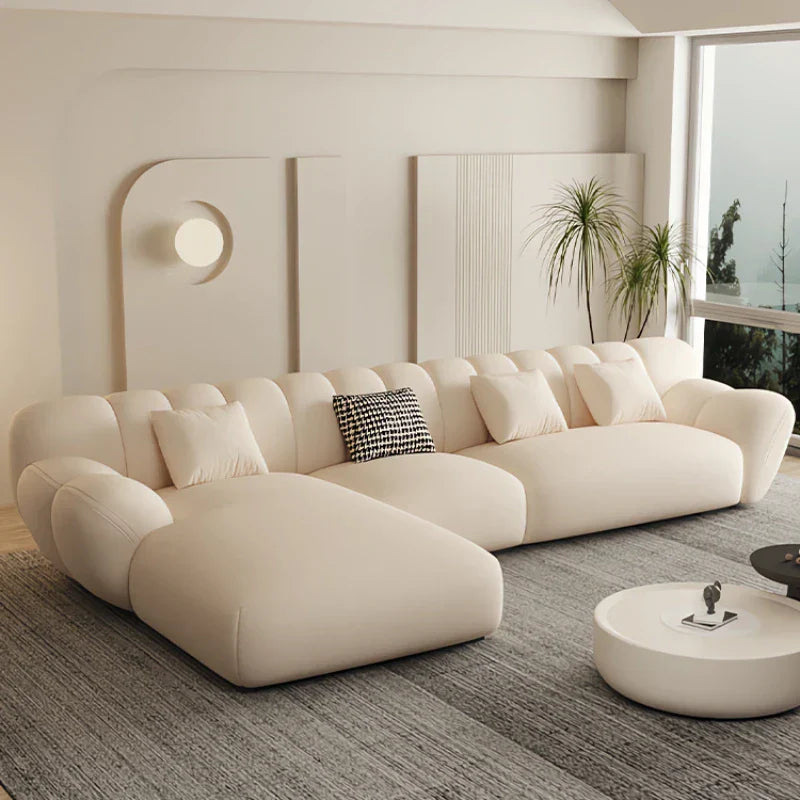 Nyoro Sofa